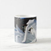 Froschskulptur, Quebec, Kanada Kaffeetasse (Mittel)