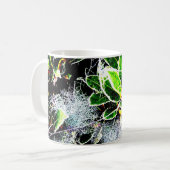 Frostbeeren und Weihnachtsweiden Kaffeetasse (Vorderseite Links)