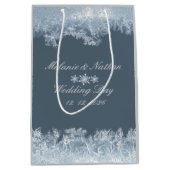 Frosted Blue Winter Wedding Custom Mittlere Geschenktüte (Vorderseite)