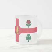 Frosted small glass mug with flag of Montreal Mattglastasse (VorderseiteRechts)