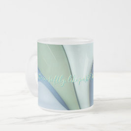 Frostiertes Glasmug in stilvollem Grafikdesign Mattglastasse