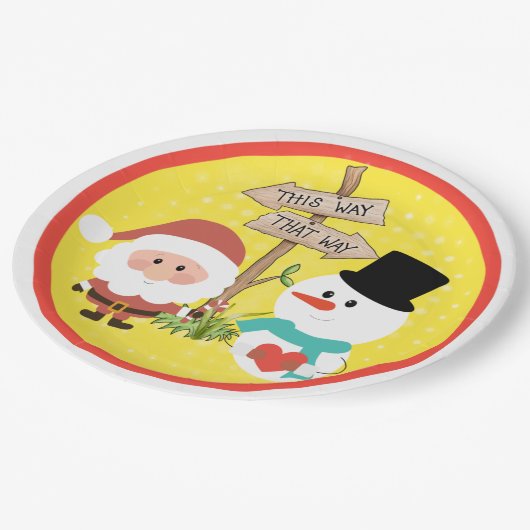 Frostig oder Santa? Wie geht es zu Weihnachten? Pl Pappteller (Schrägansicht)