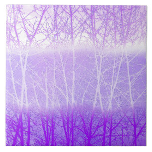 Frostige Nebelbäume in Flieder-Lavendel Fliese