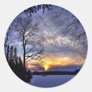 Frostige Winternacht Runder Aufkleber