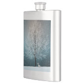 Frostiger Baum im Abend Flachmann (Links)