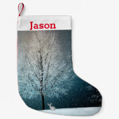 Frostiger Baum im Abend Kleiner Weihnachtsstrumpf (Vorderseite)