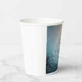 Frostiger Baum im Abend Pappbecher (Rechts)