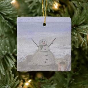 Frostiger Schneemann am Strand Keramikornament