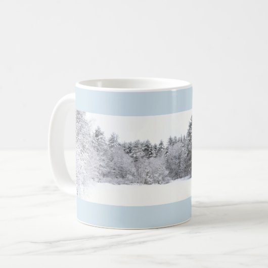 Frostiger Winterwald und Frostteich Panorama Kaffeetasse (Vorderseite Links)