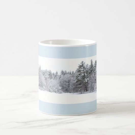Frostiger Winterwald und Frostteich Panorama Kaffeetasse (Mittel)