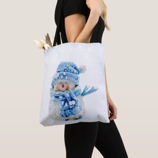 Frosty Friend in Blue Tasche (Von Nahem)