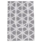 Frosty Grey White Grid Mittlere Geschenktüte (Rückseite)