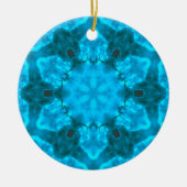 Frosty Ice Blue Snowflake Kaleidoscope Muster Keramik Ornament (Vorne)