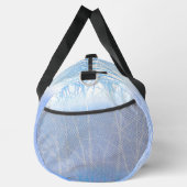 Frosty MIsty Trees Baby Blue Duffle Bag (Rechts)