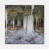 Frozen Cave Magnet (Vorne)