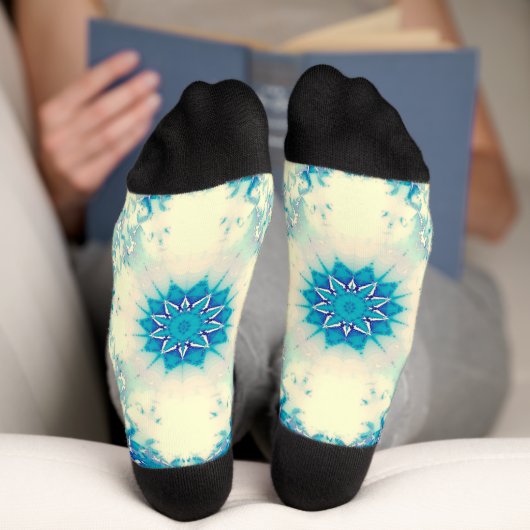 Frozen Frosty Blue Snowflake Wintermuster Socken (Unterseite)