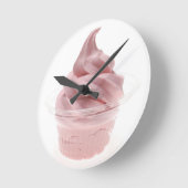 Frozen Yogurt Runde Wanduhr (Winkel)