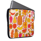 Fruchtdoodles: Vintages Sommermuster. Laptopschutzhülle (Vorne Rechts)
