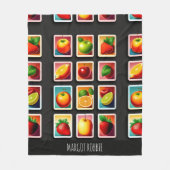 Früchte in quadratischer Box Rotes Grünes Muster Fleecedecke (Vorderseite)