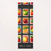 Früchte in quadratischer Box Rotes Grünes Muster Yogamatte (Vorderseite)