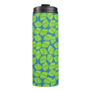 Fruchtige grüne Grenzen auf blauem Hintergrund, um Thermosbecher