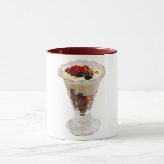 Fruchtiger italienischer Sundae Tasse (Zentrum)
