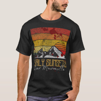 Frühe Sonnenuntergänge über Monroeville T-Shirt