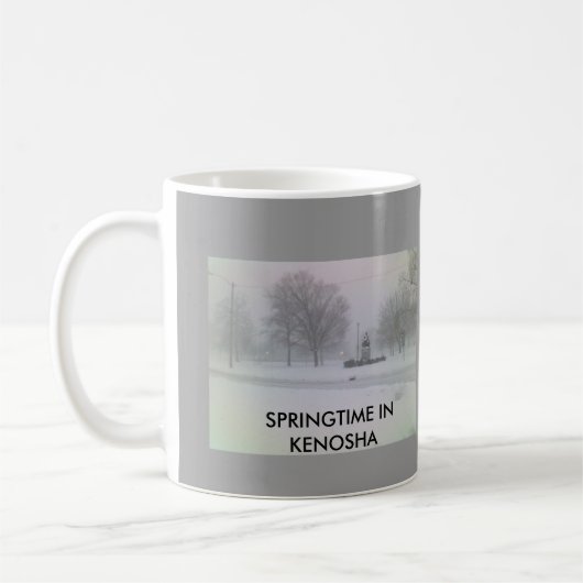 Frühjahr in der Kenosha Kaffeetasse (Links)