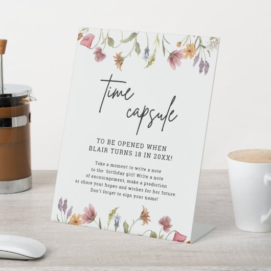 Frühjahrs-Wildblume Geburtstag Zeitkapsel Zeichen Sockelschild (In SItu)