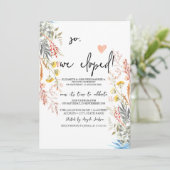 Frühjahrs-Wildblume Wiese-Driving Elopement Einladung (Stehend Vorderseite)