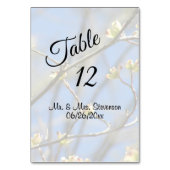 Frühjahrsblüten mit schwarzem Namen und Datum Tischnummer (Rückseite)