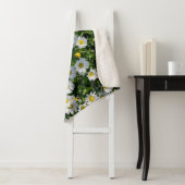 Frühjahrsdaisy Field: Serene Hintergrund Sherpadecke (Beispiel)