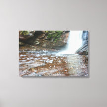 Frühjahrsfluss bei Hungarian Falls – Oberes Penins