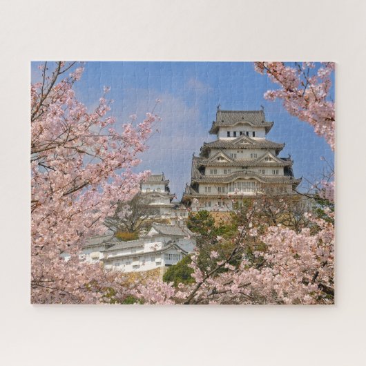 Frühjahrskirsche Blüten auf Himeji Castle in Japan Puzzle (Horizontal)