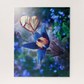 Frühjahrsschmetterling auf blauer Blume Puzzle (Vertikal)