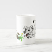 Frühjahrswache, Welpe mit Schmetterling Porzellantasse (Vorderseite)