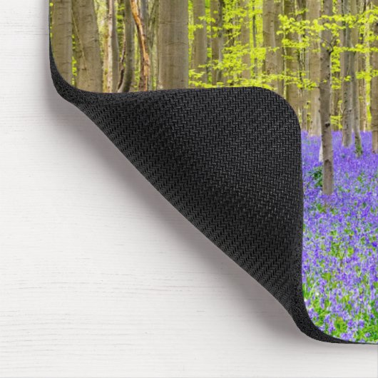 Frühling im Blauen Wald Mousepad (Ecke)