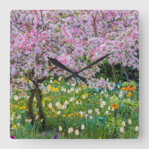 Frühling in Claude Monets Garten Quadratische Wanduhr