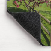 Frühling in Rivercut Mousepad (Ecke)