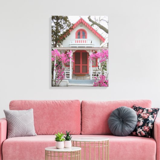 Frühling und Viktorianische Hütte - Martha's Viney Leinwanddruck (Insitu (Wohnzimmer))