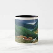 Frühlings-Berge Zweifarbige Tasse (Mittel)