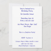 Frühlings-gelbe Narzissen in einem Fenster Einladung (Rückseite)