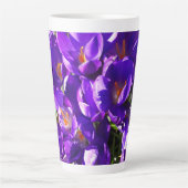 FRÜHLINGS-KROKUS MILCHTASSE (Vorderseite)