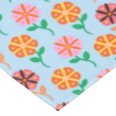 Frühlings-Retro-Blumen Tischdecke (Schrägansicht)