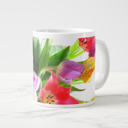 Frühlings-Tulpe-Blumen Jumbo-Tasse (Vorderseite Rechts)