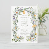 Frühlingsblühende Wildblume Trendy Einladung (Stehend Vorderseite)