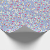 Frühlingsblumen auf blauem Hintergrund Geschenkpapier (Ecke)