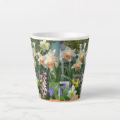 Frühlingsblumen Collage Latte Tasse (Vorderseite)