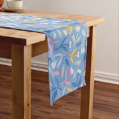 Frühlingsblumen Custom Blue & Pink Mittelgroßer Tischläufer (Beispiel)