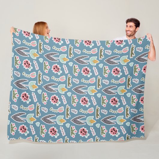 Frühlingsblumen und Ladybug Muster Fleecedecke (Beispiel)